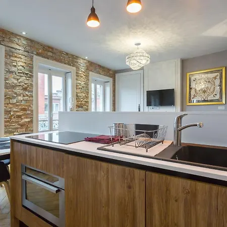 Host Natty Apartament *